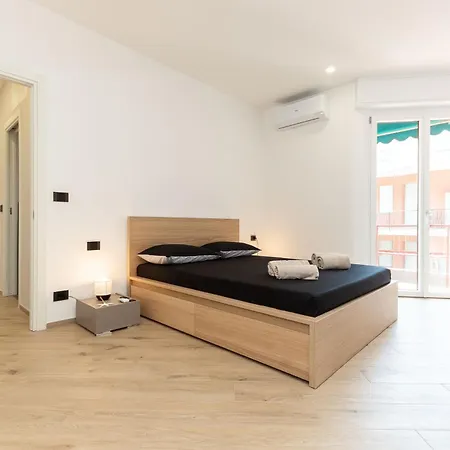 Apartment Free Parking - 3 Minuti Dal Mare Genoa